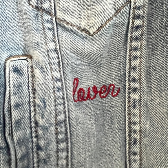 Crop jean jacket with patchwork and embroidery - Picture 3 of 8